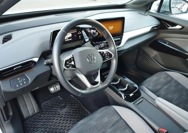 Volkswagen ID.4 cena 149900 przebieg: 10250, rok produkcji 2022 z Piastów małe 154